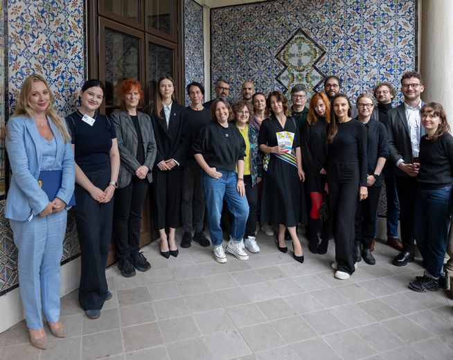 Triangle for Ukrainian Artists